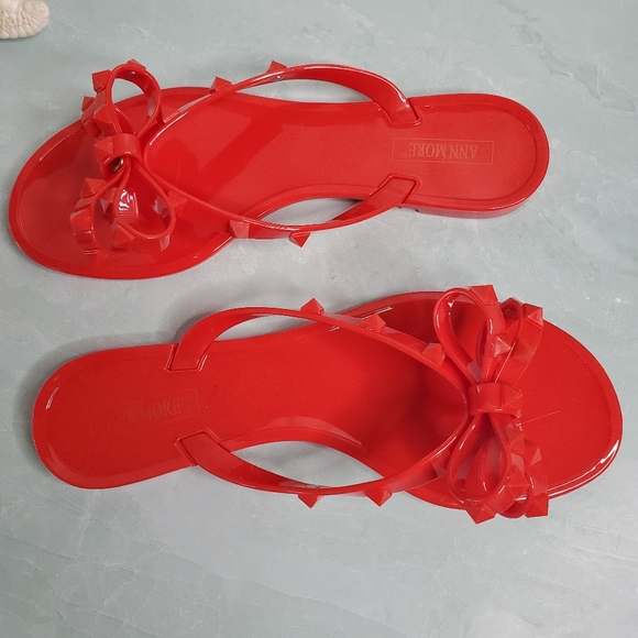 NEW! Red Bow Jelly Sandals - Picture 7 of 7